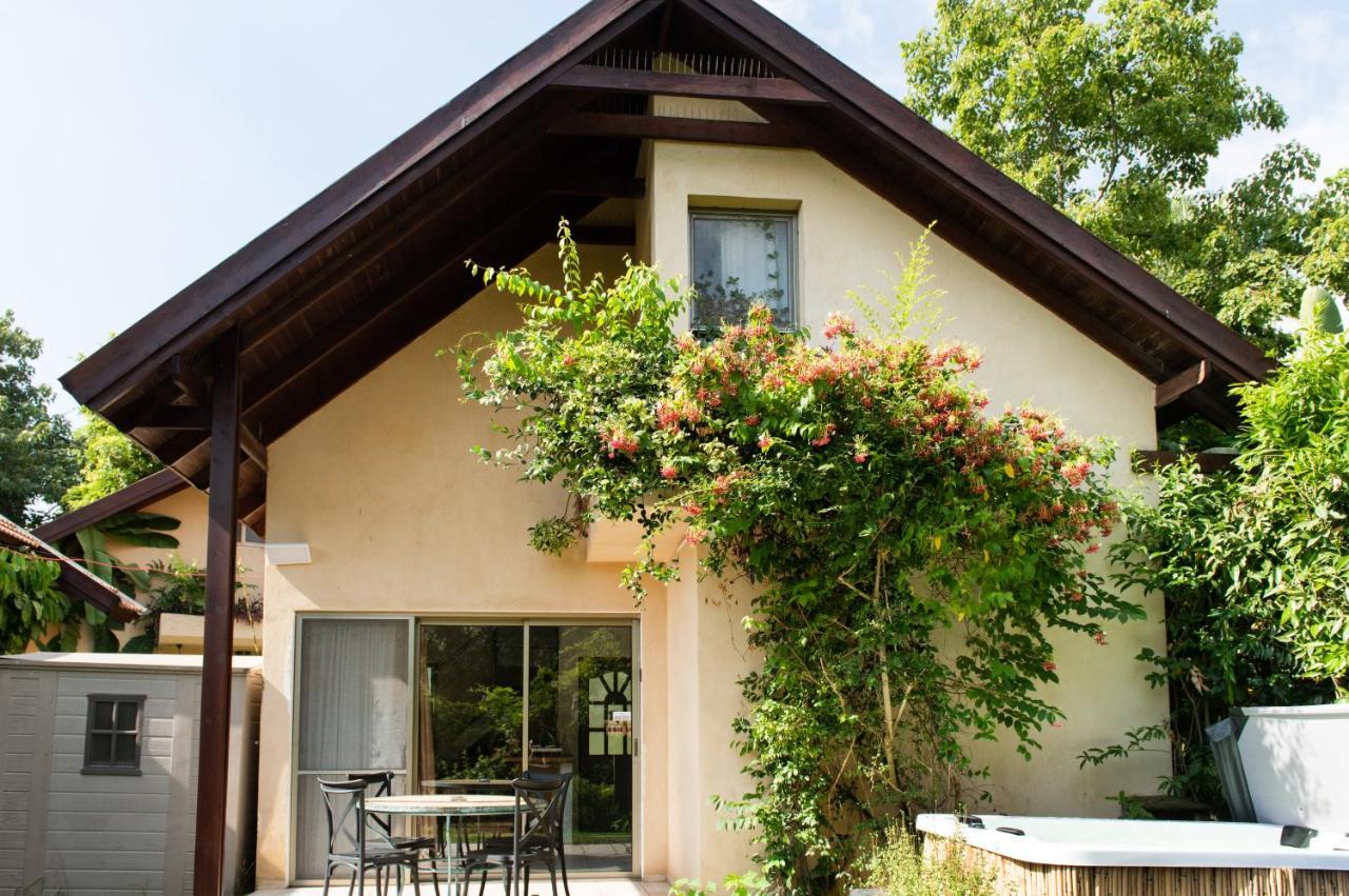 Vitrage Holiday Village And Spa Bet Hillel Exterior foto